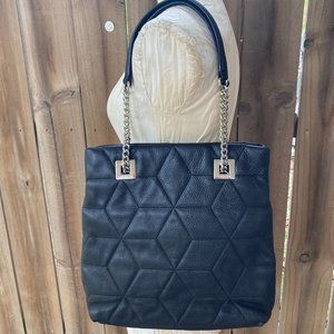 CALVIN KLEIN QUILTED LEATHER Chain Strap SHOULDER BAG